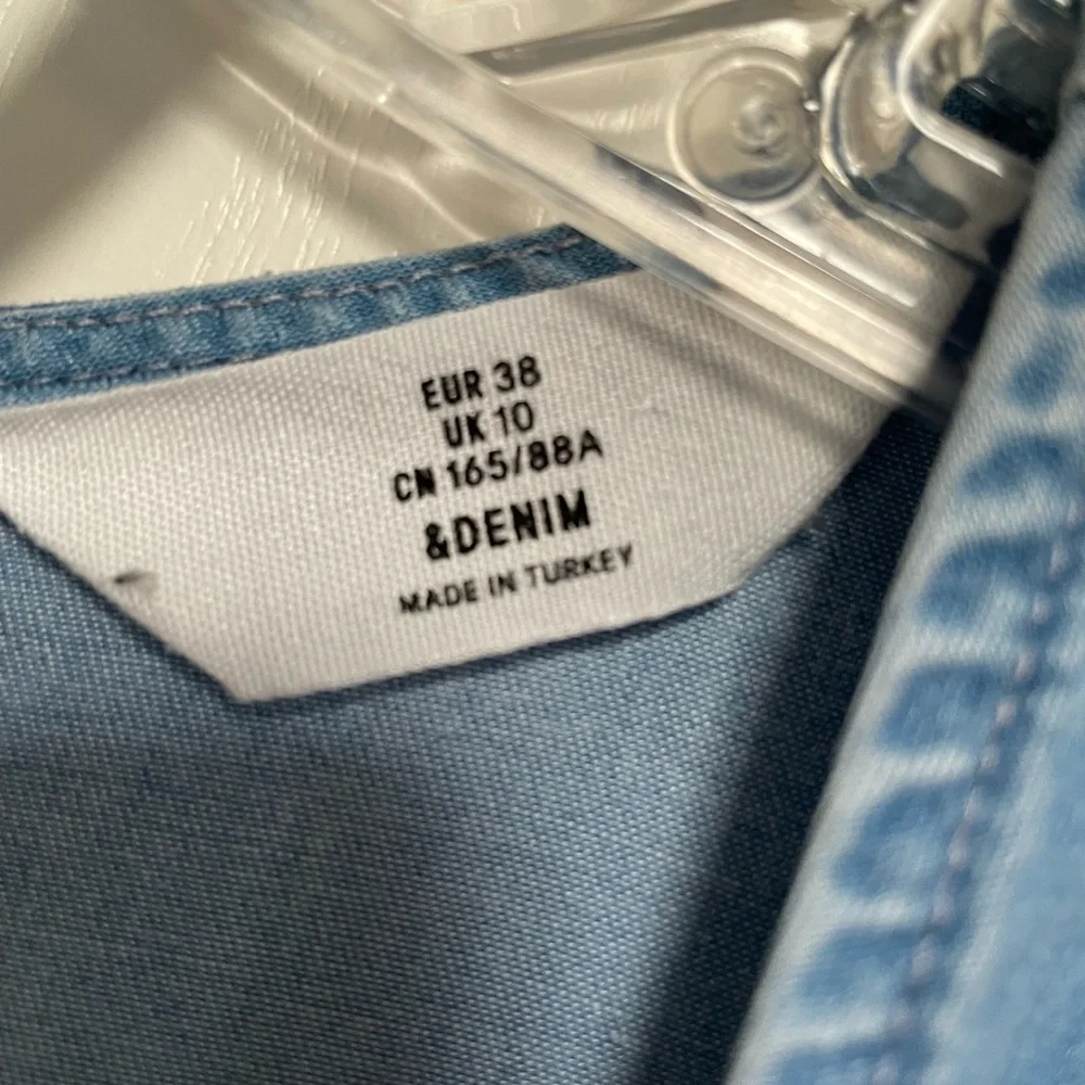 Denim high-low hem dress - Picture 3 of 8